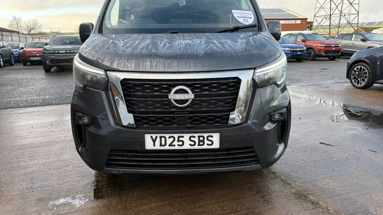 Nissan Primastar 30 L2 Diesel 2.0 dCi 130ps H1 Tekna Crew Van